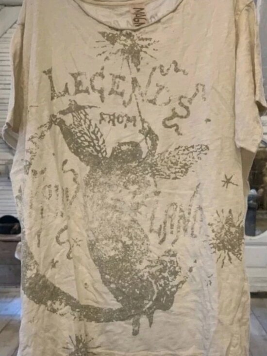 Magnolia Pearl Tops - MP Fairyland boyfriend tee OS NWT Moonlight